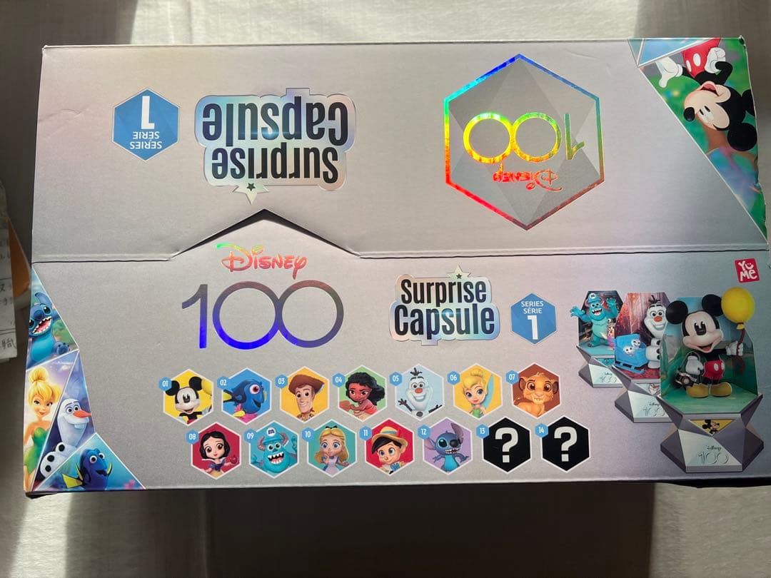 キーホルダー・アクリルキーホルダー Disney 100 Surprise Capsule