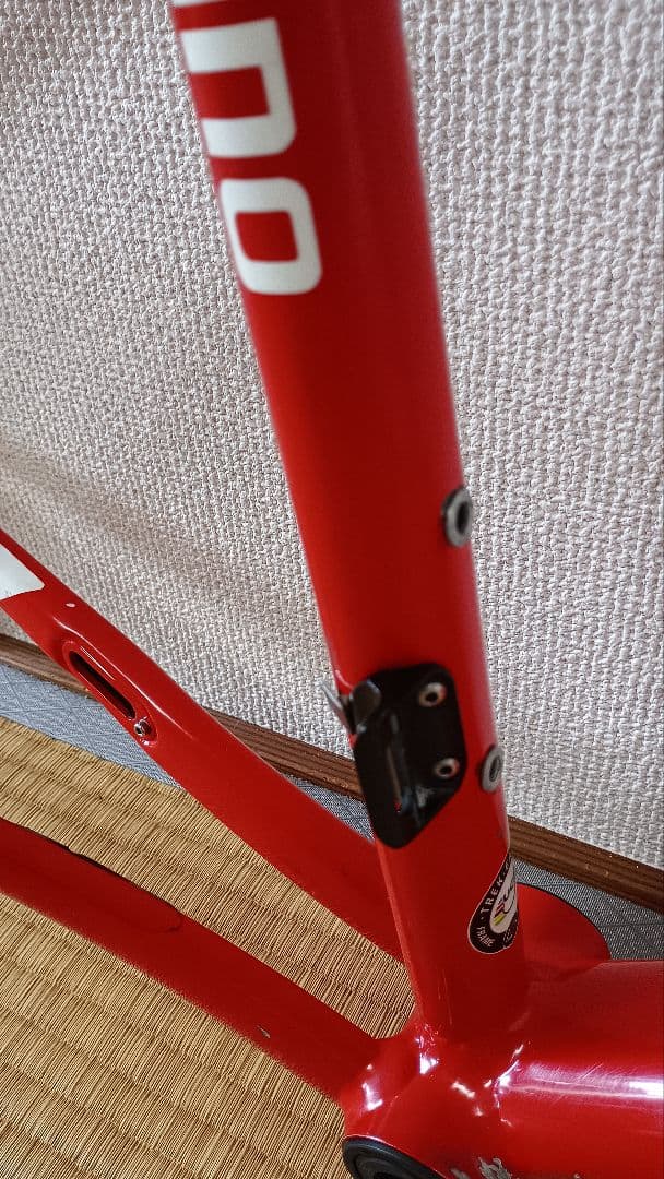 TREK EMONDA ALR5　サイズ：54　2016年モデル