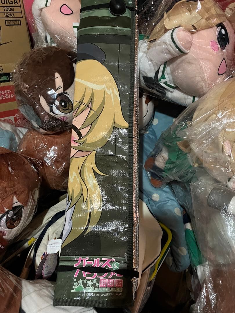 ガールズ&パンツァー 劇場版　サンシェード　アンチョビ　カルパッチョ　ペパロニ