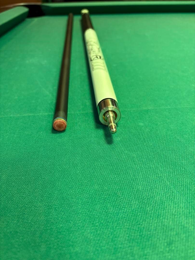 ビリヤードキュー　ユニロックジョイント「プレデターではない」