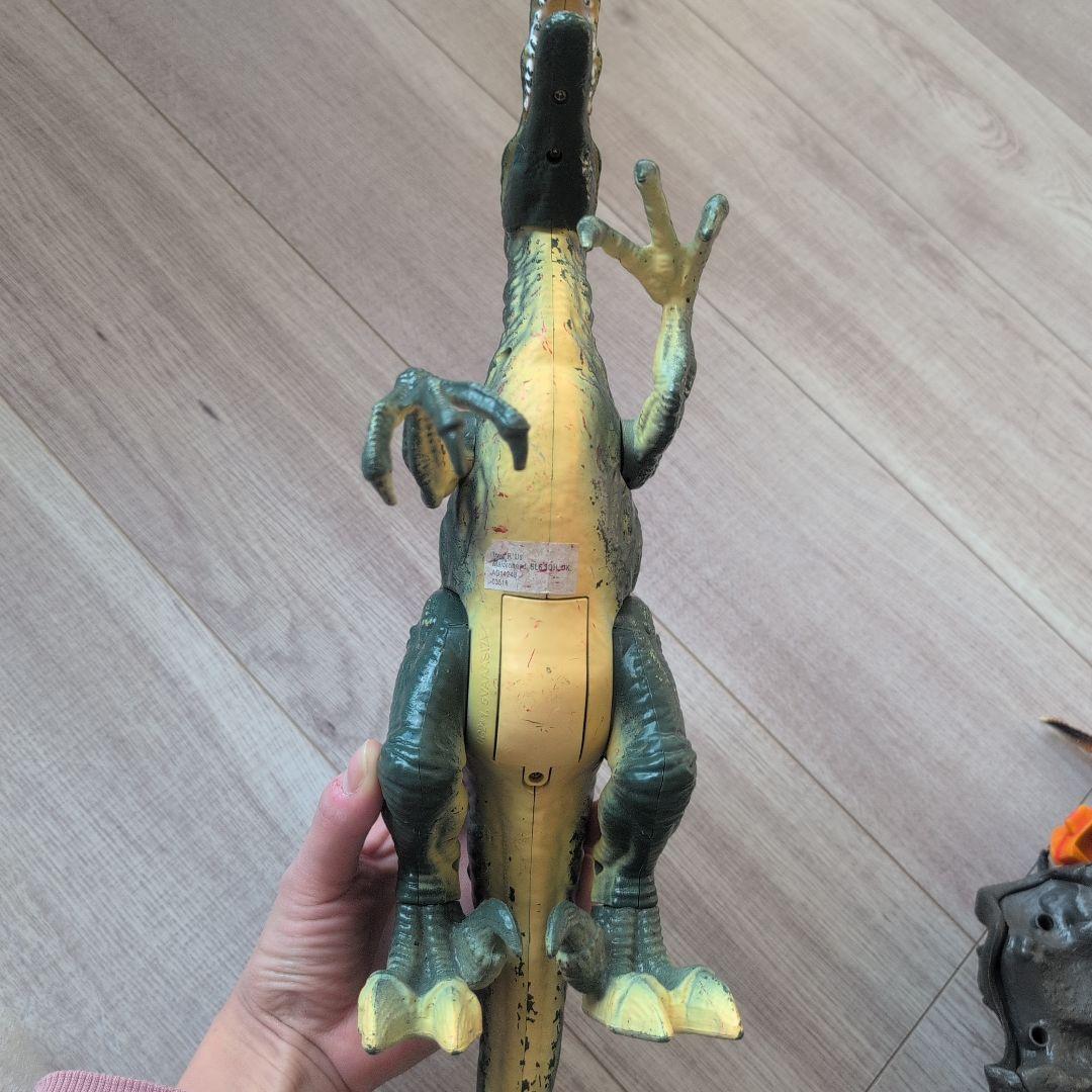 シュライヒ　ビッグ火山　恐竜セット　音の鳴るビッグ恐竜付き　説説明書付き