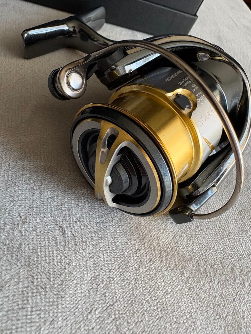 美品　シマノ　14ステラC2000S 管釣り　トラウト　渓流　アジング