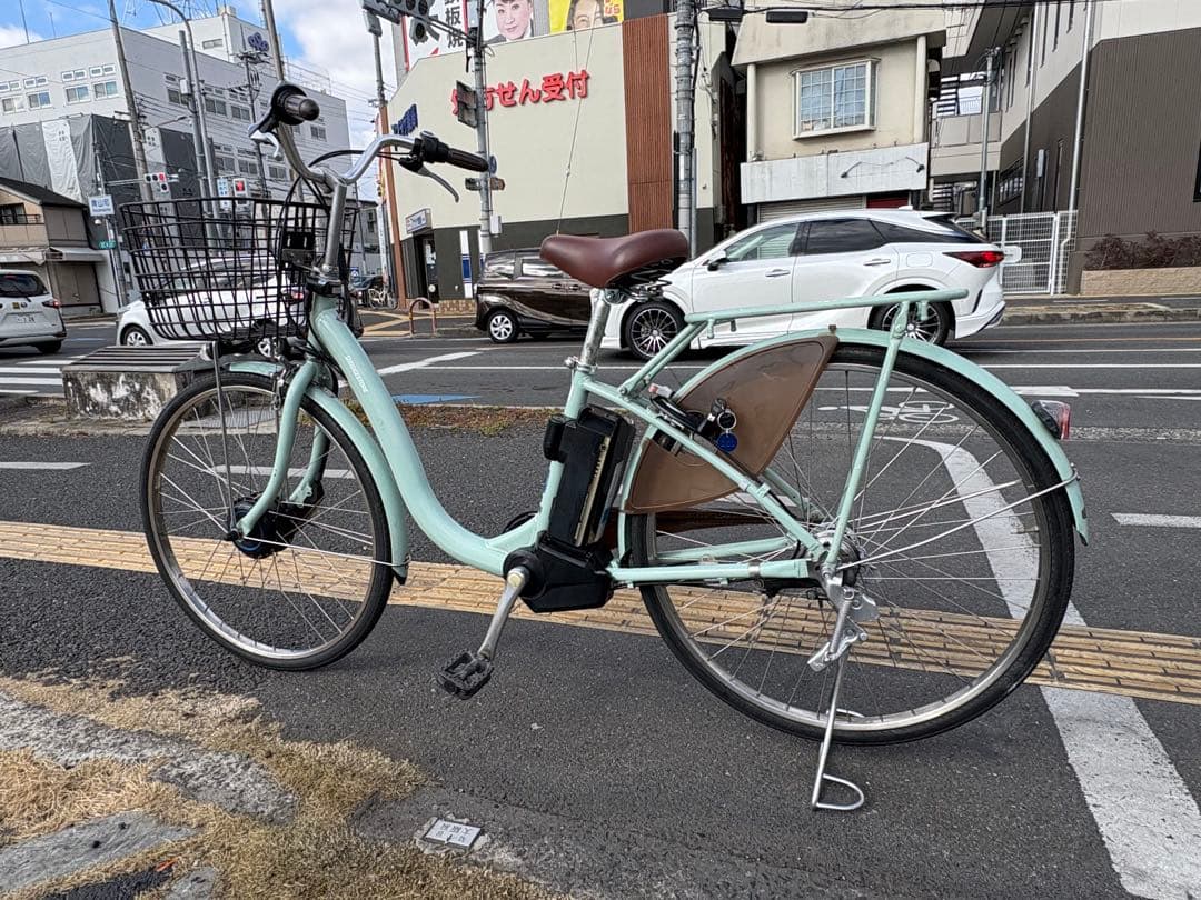 中古ブリヂストン電動アシスト自転車　B300 大阪　022番