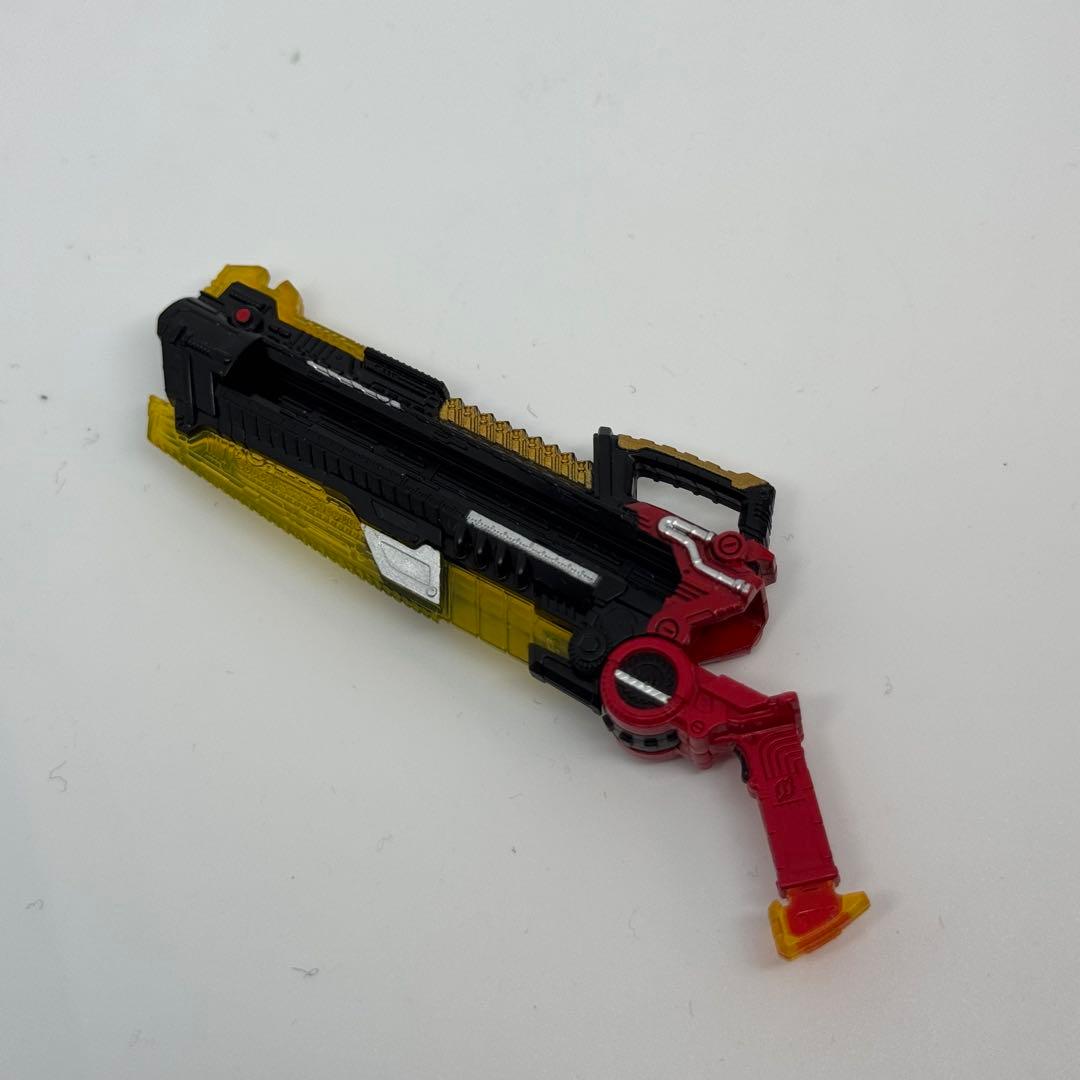 S.H.Figuarts 仮面ライダー ビルド ジーニアスフォーム