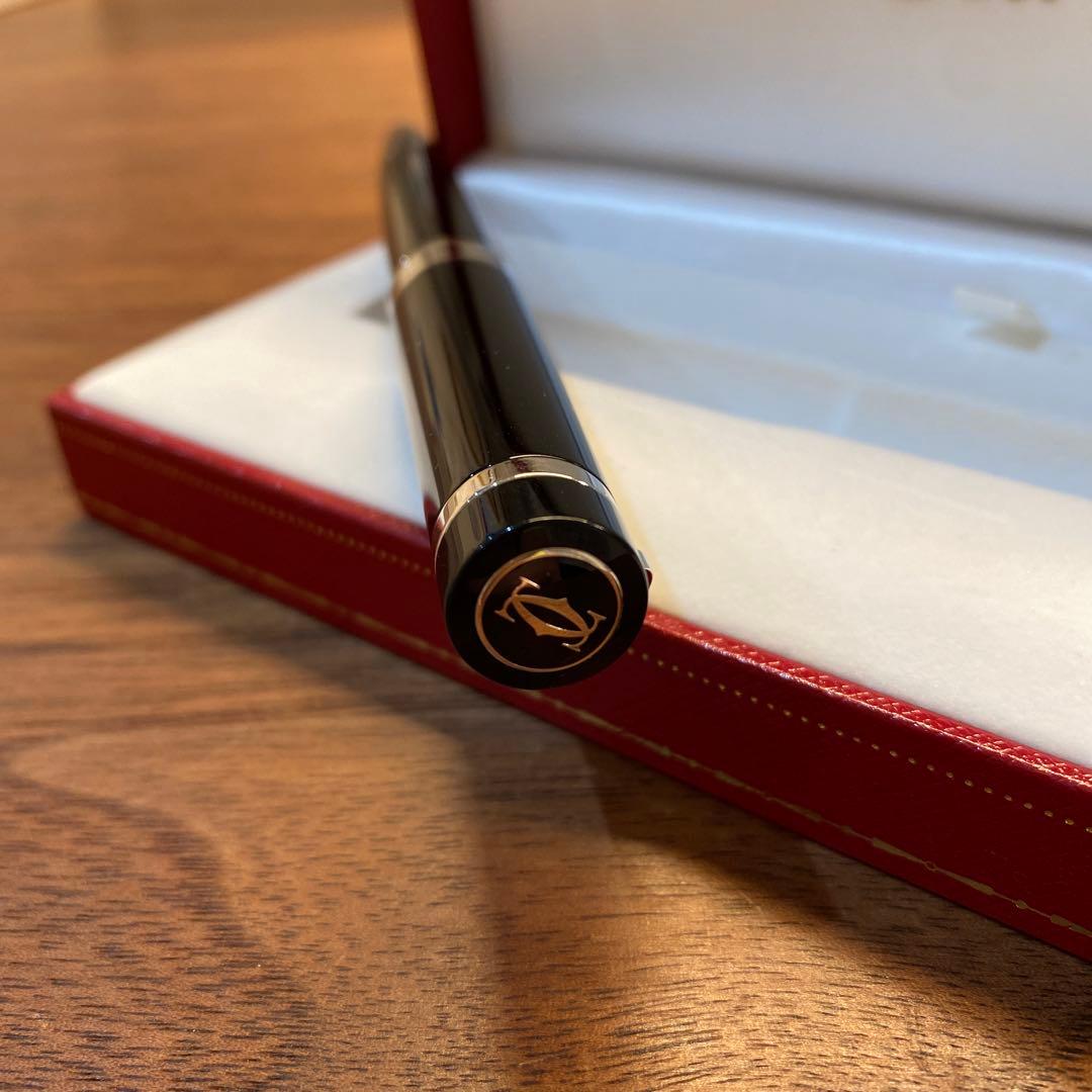 Cartier ボールペン 黒