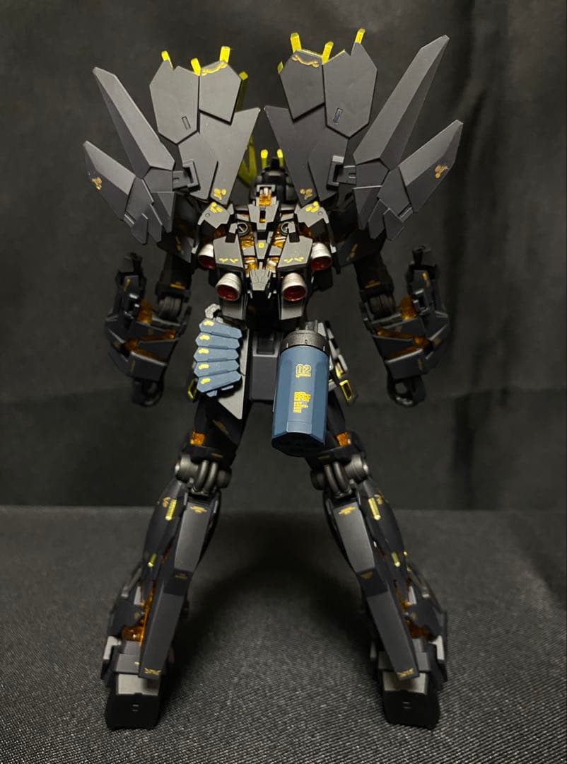 【ガンプラ完成品】　HG ユニコーンガンダム2号機バンシィノルン