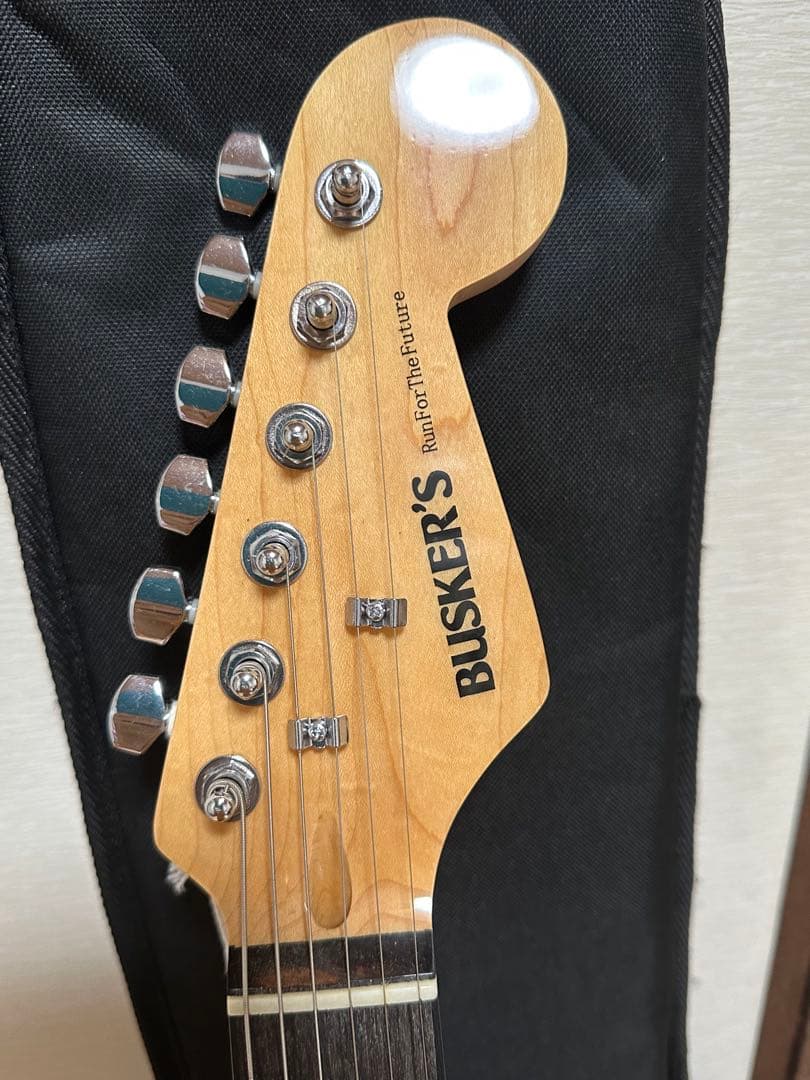 8-28---Busker's エレキギター