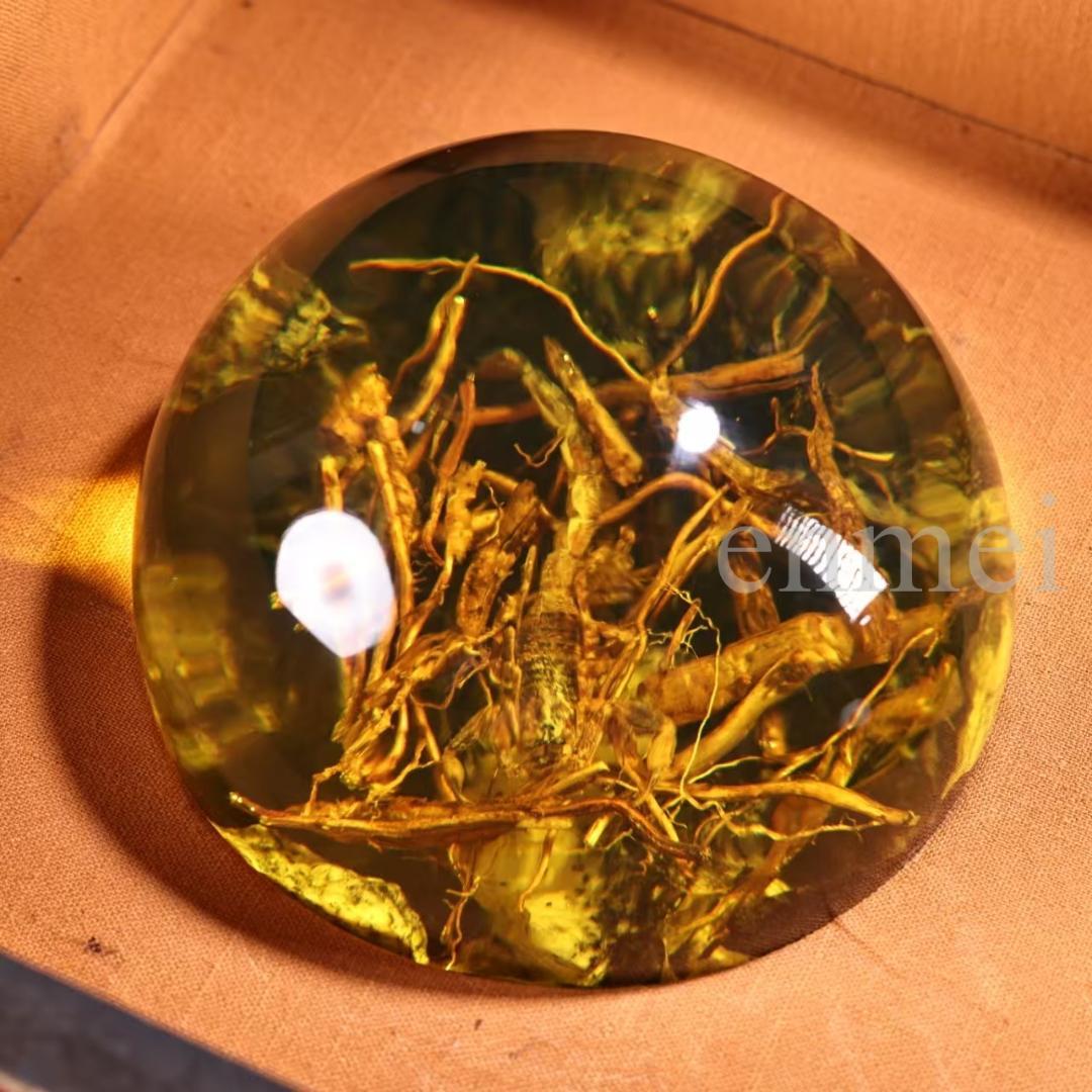 中国古美術・旧藏珍品・清代風・琥珀クリスタル球一対・原石封入・置物・寧寿宮藏印