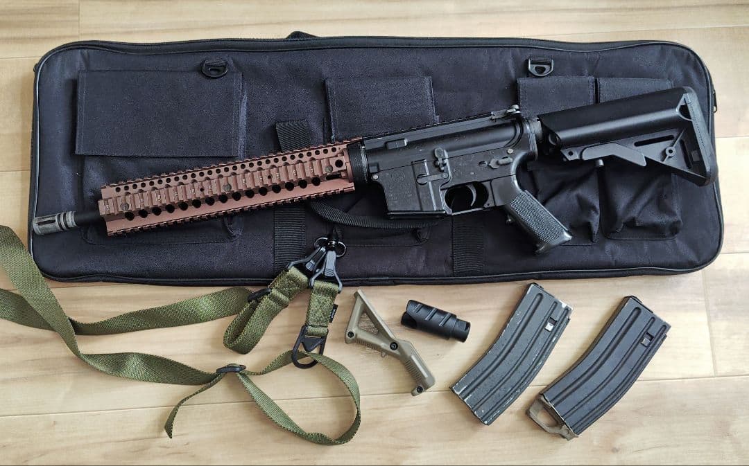 東京マルイ　次世代電動ガン　M4A1　SOPMOD ソップモッド　サバゲー