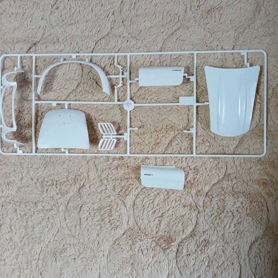 メルセデス・ベンツ 300 SL キャブリオ 1:16