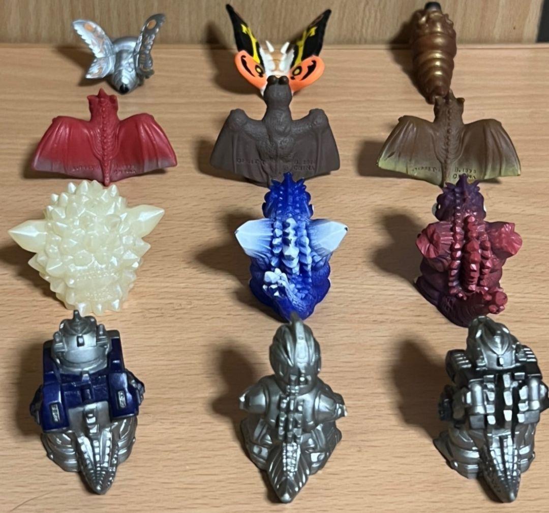 バンダイ　SD ゴジラ　怪獣王倶楽部　指人形　フィギュア　ソフビ　33体