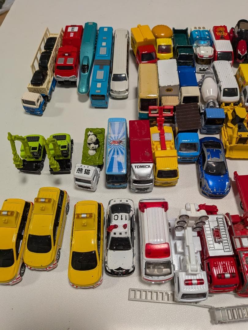 トミカ 中古 59個 新品 3個 トミカ以外 29個 計 91個