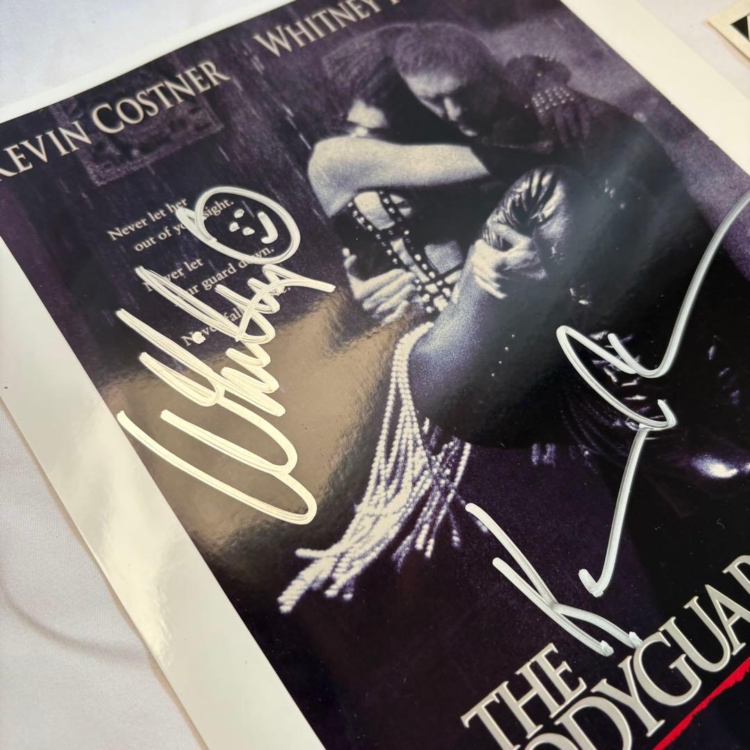 ホイットニー　ヒューストン　ケビンコスナー　サイン