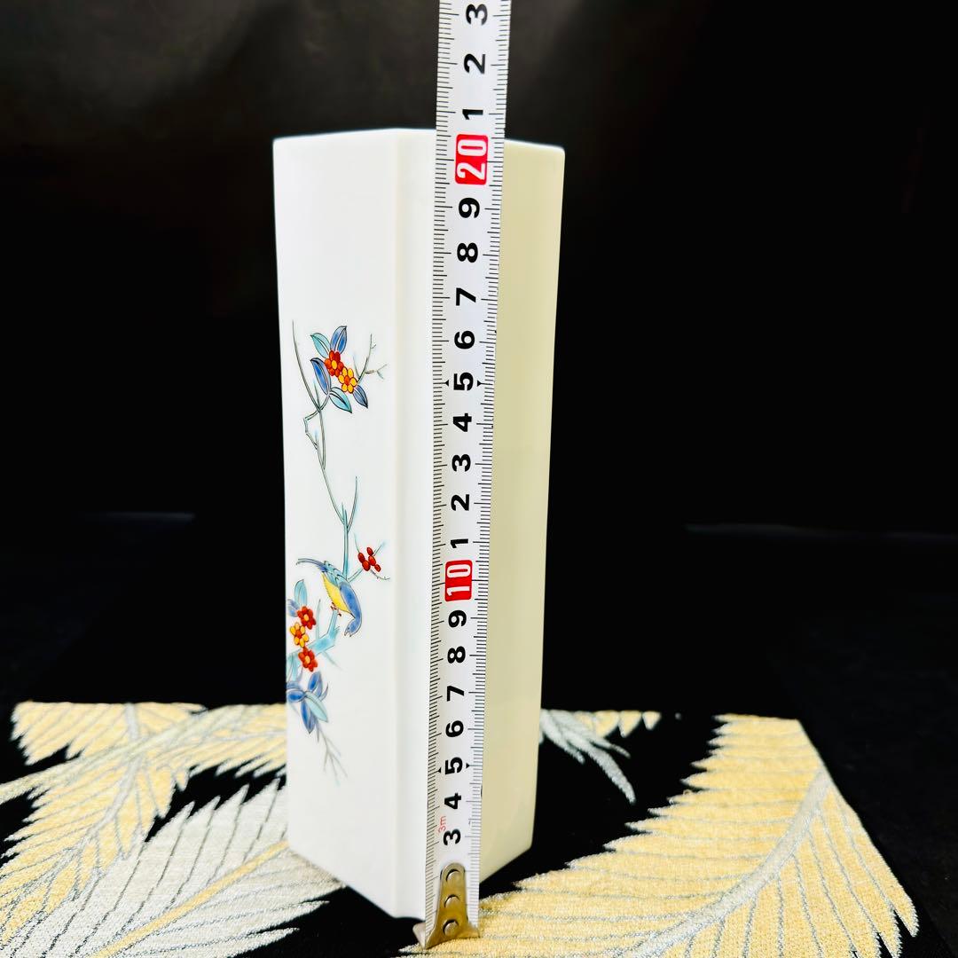 有田焼　柿右衛門　角福銘『渦福』　染錦花鳥文　花瓶　花生　1点