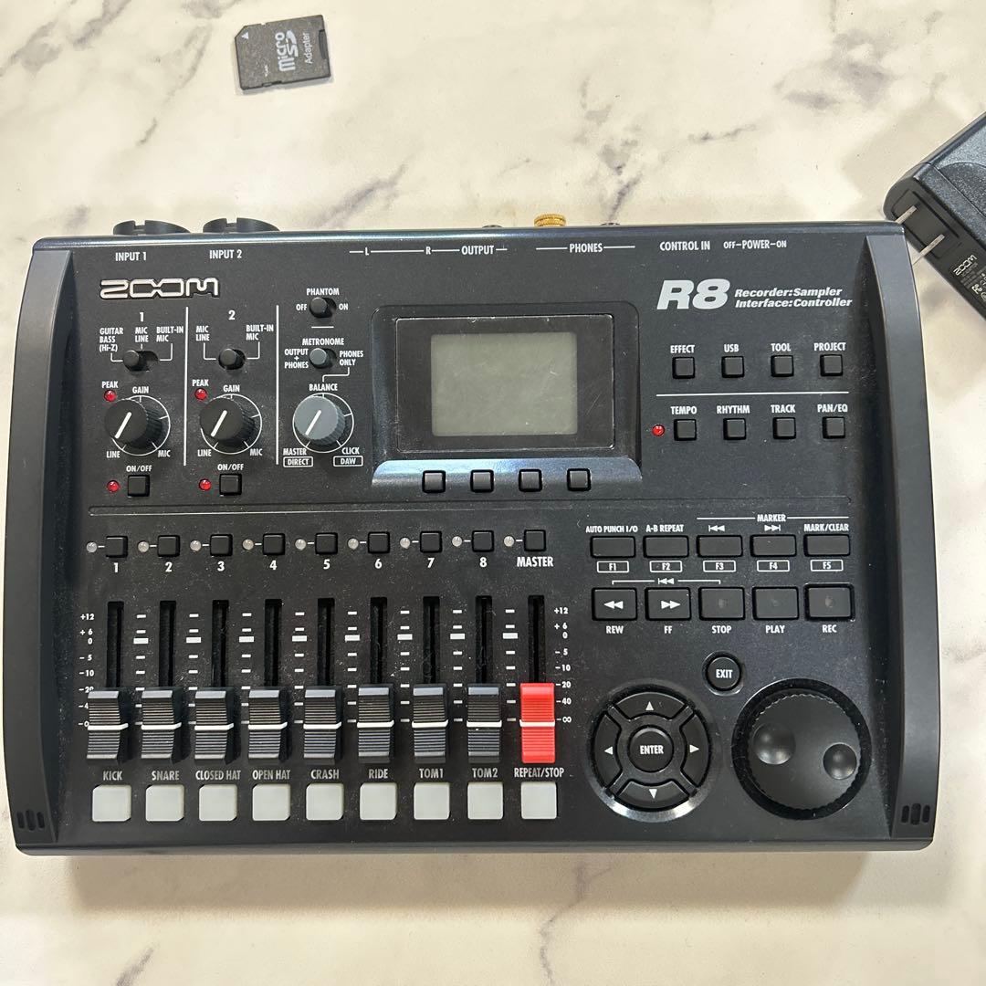 T*S様 ZOOM R8マルチトラックレコーダー