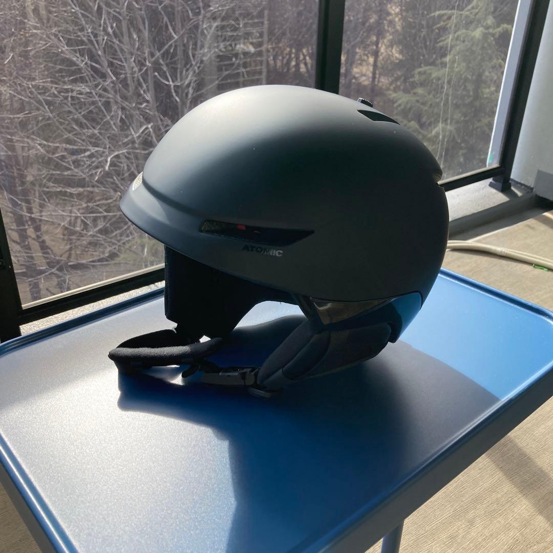 Atomic REVENT AMID ブラック　Mサイズ