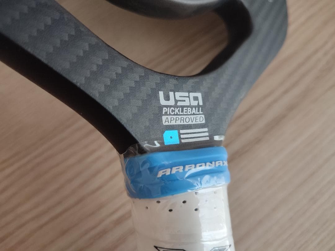 ピックルボール パドル ARRONAX 3Kカーボンファイバー 刃 青い