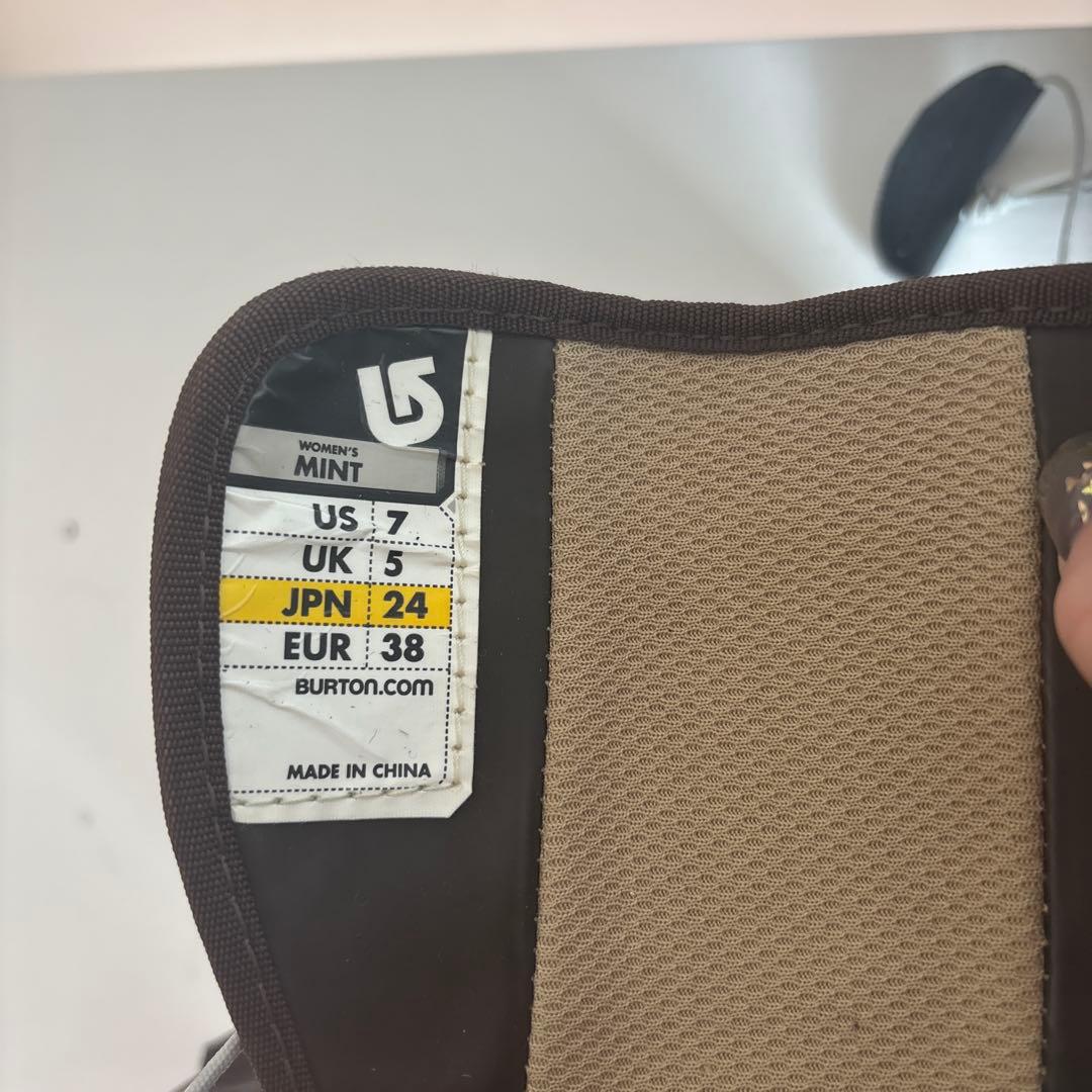 お値下げ！バートンスノーボードブーツ(女性用) ダークブラウン