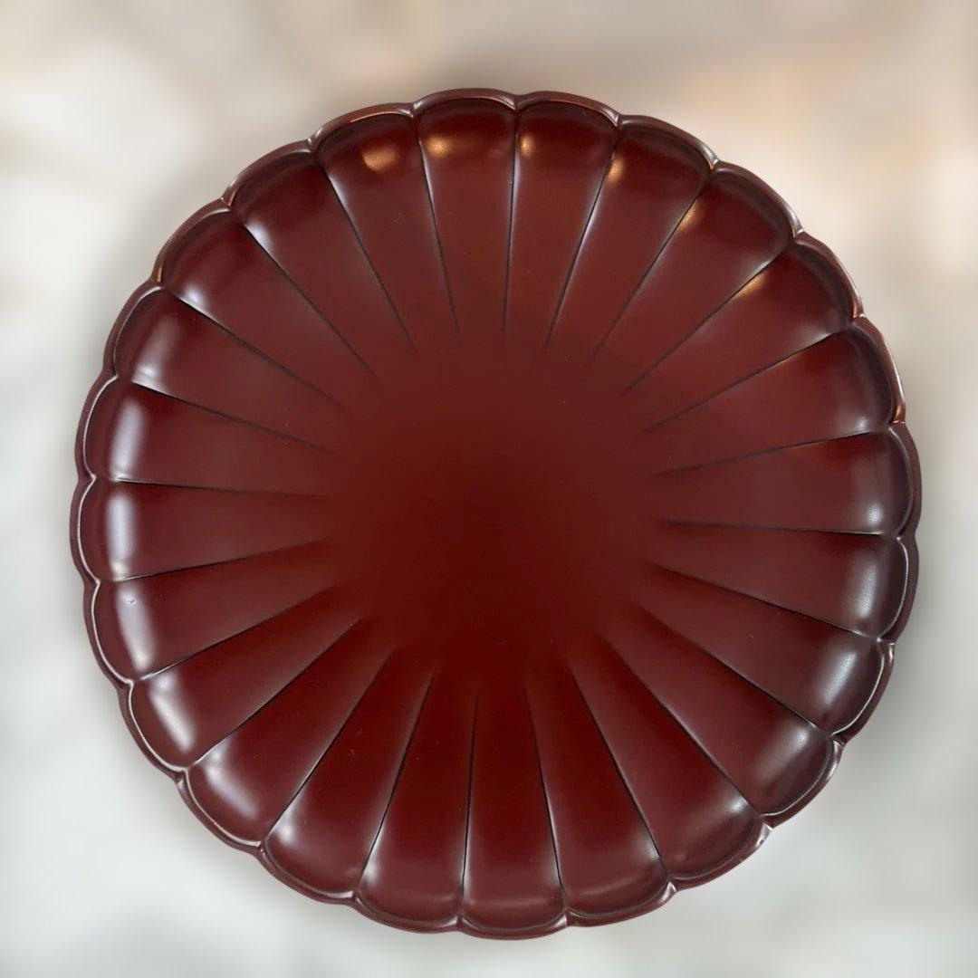 山田平安堂　赤　漆塗り菊皿