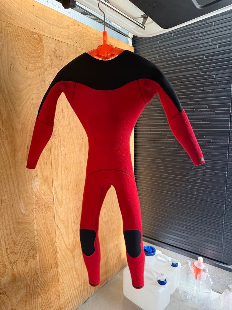 ハイネック5x3mmロングチェストジップ　起毛セミドライ　Mサイズ