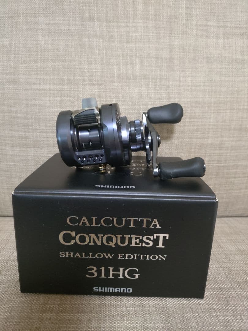 シマノ ベイトリール 24 カルカッタコンクエスト シャローエディション 左 ②