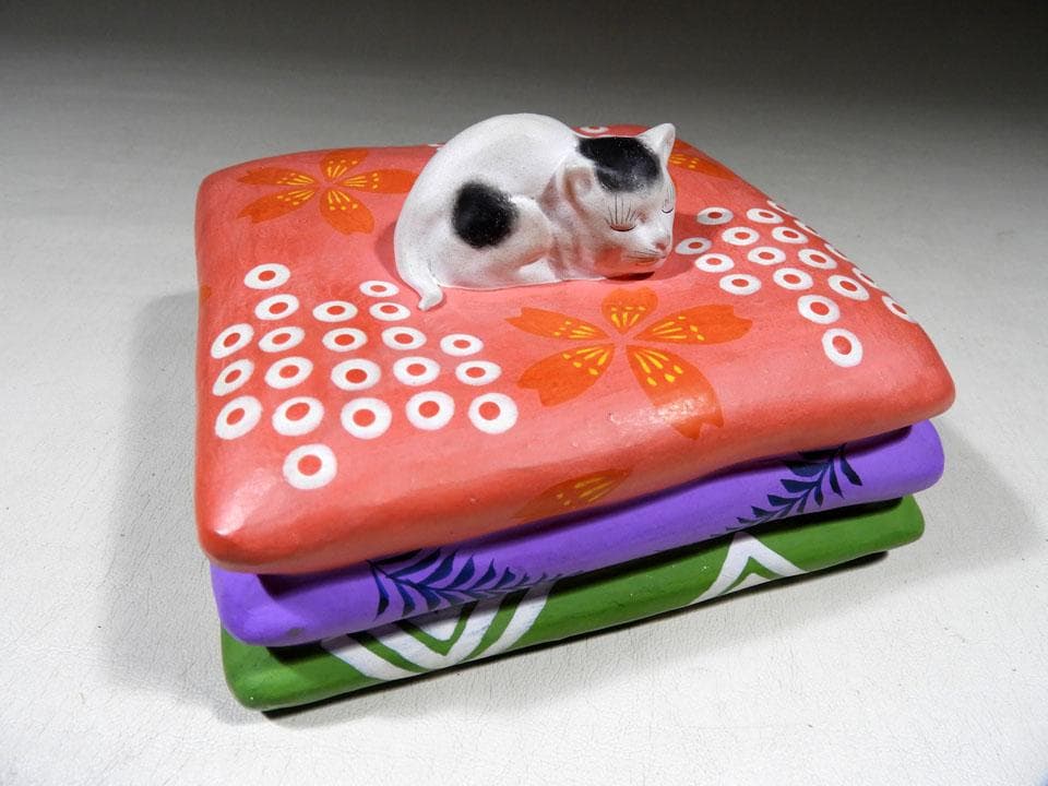 ●戦前傑作 昭和博多人形 貴重 眠り猫 子孫繁栄 子宝縁起物 春画 共箱 完品