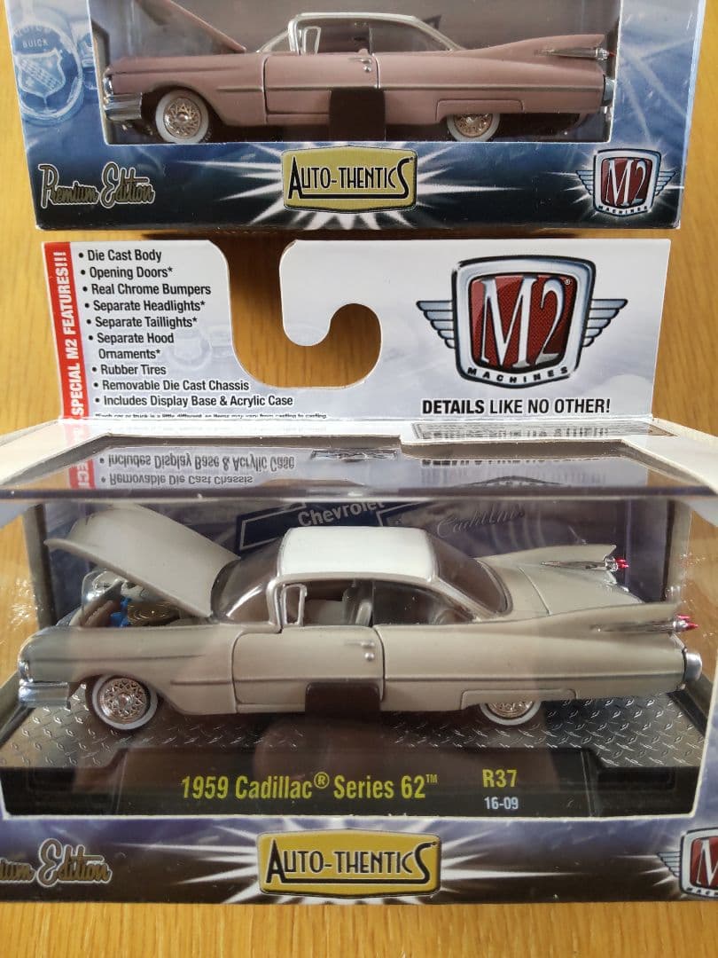 M2machines 1959cadillac 1/64 2台セット