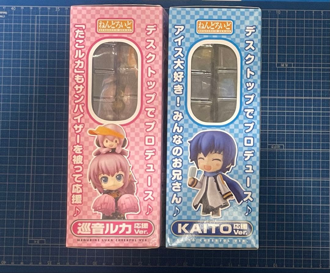 【ねんどろいど】KAITO・巡音ルカ　応援Ver.／ボーカロイド