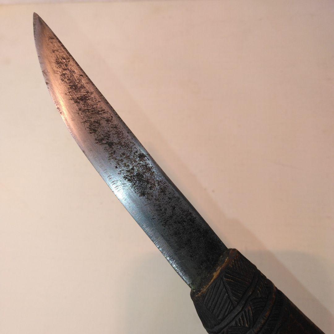 アイヌマキリ　木製彫刻　北海道。