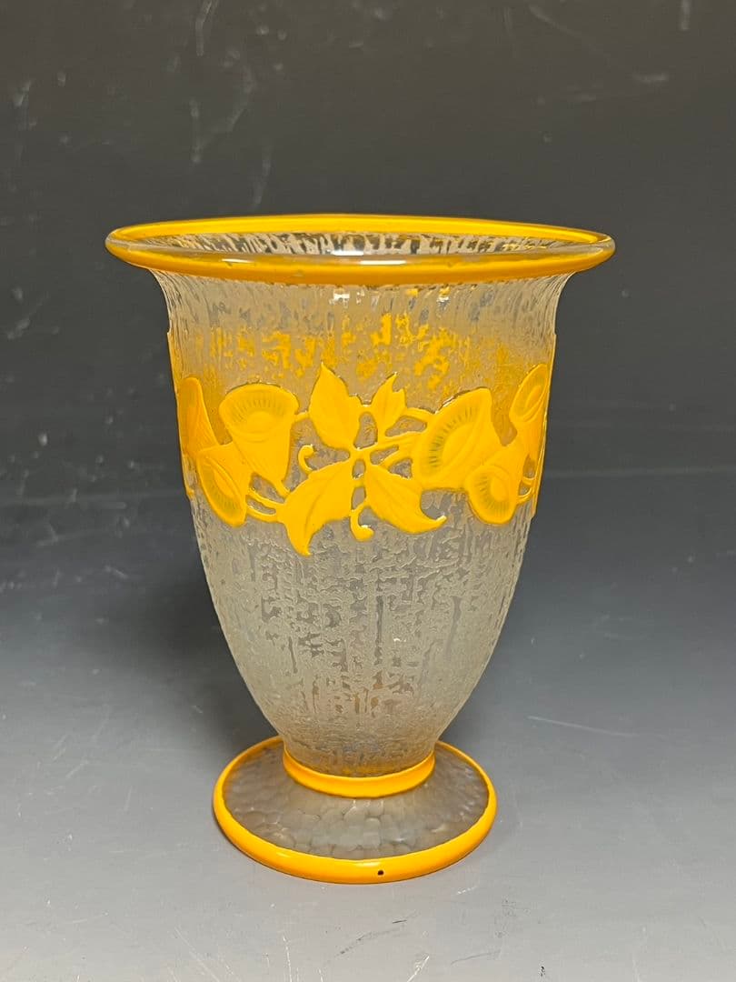 ドーム ナンシー Daum Nancy 蔓草連続文花入　本物保証