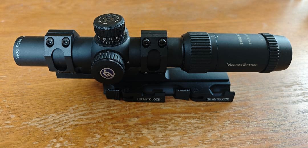 えな VECTOR Forester 1-5×24 GenIIマウント付き