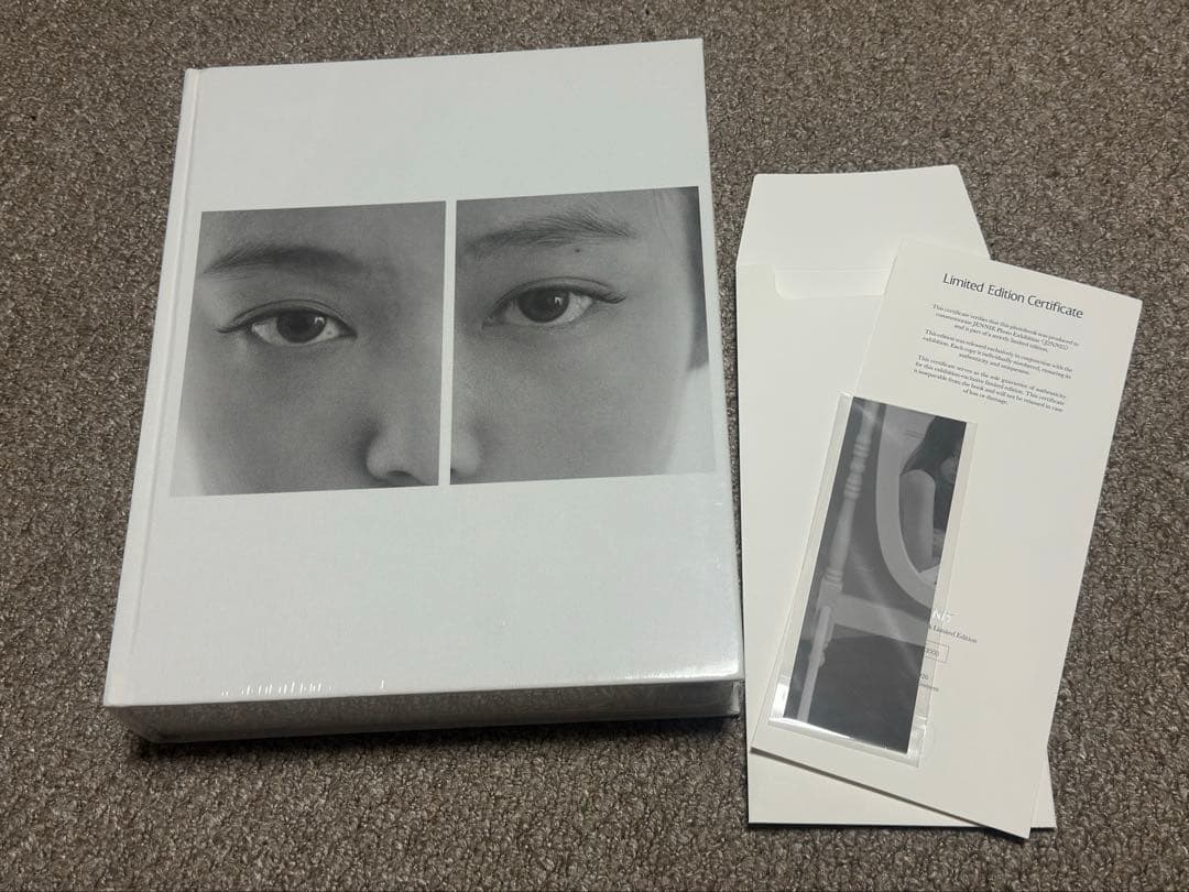 JENNIE ジェニ Photobook 代官山 POP UP