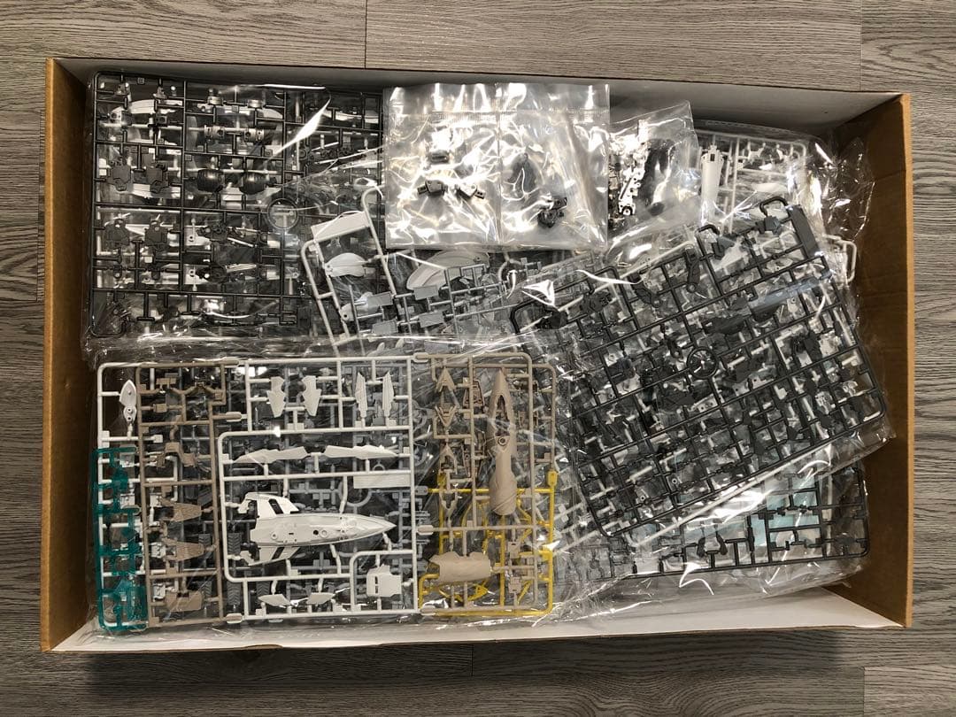 海外版 MG ウイングガンダム スノーホワイトプレリュード 未組立 合金フレーム