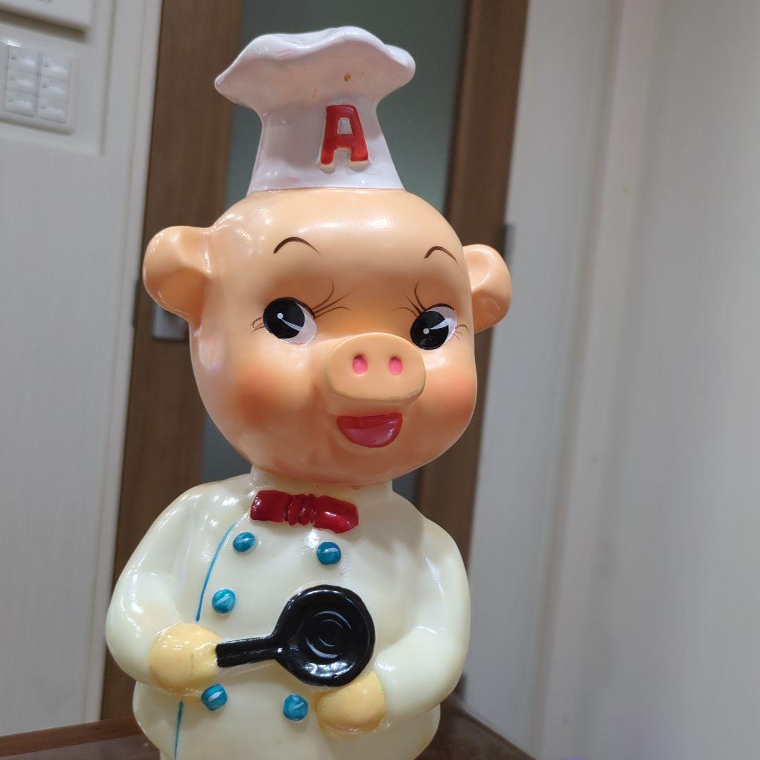 【非売品】エースコック 豚のシェフ フィギュア 約32.5センチ　ソフビ人形