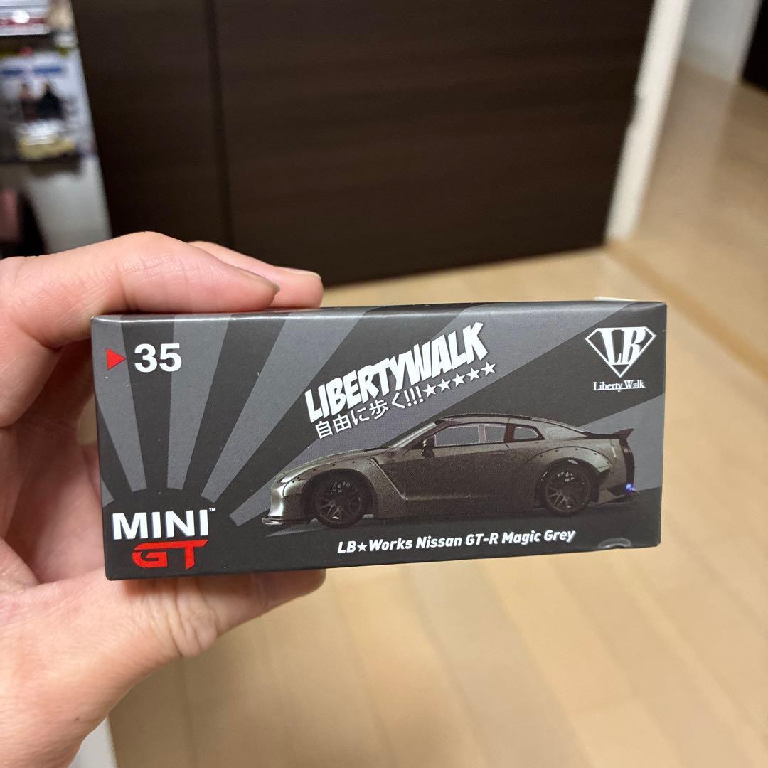 ミニカー mini gt LBWK GT-R Magic Grey