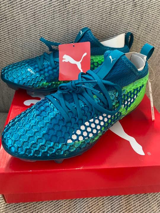 新品未使用品　puma プーマ　サッカー　スパイク　26cm NETFIT HG