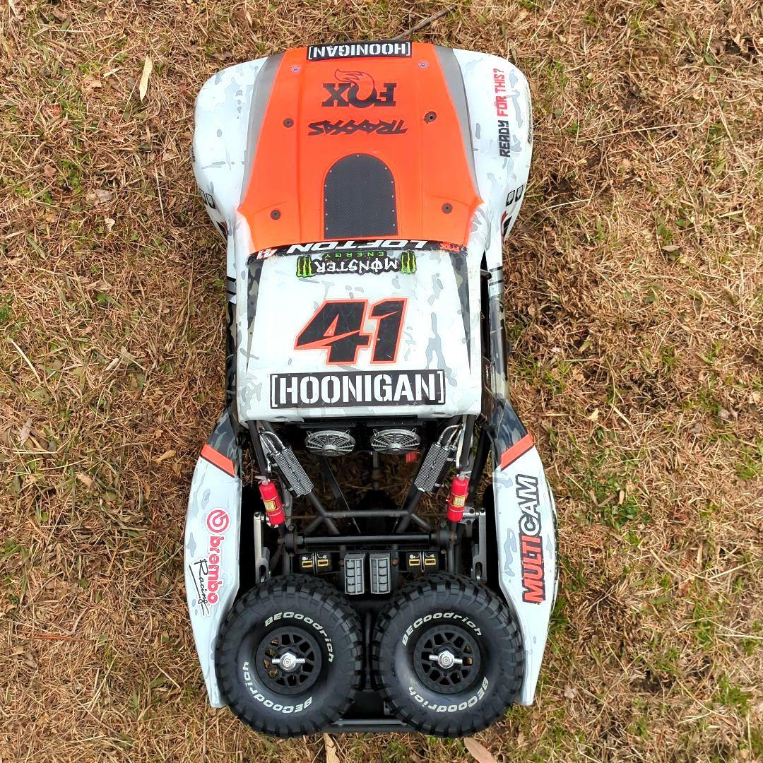 TRAXXAS Unlimited Desert Racer UDR カスタム