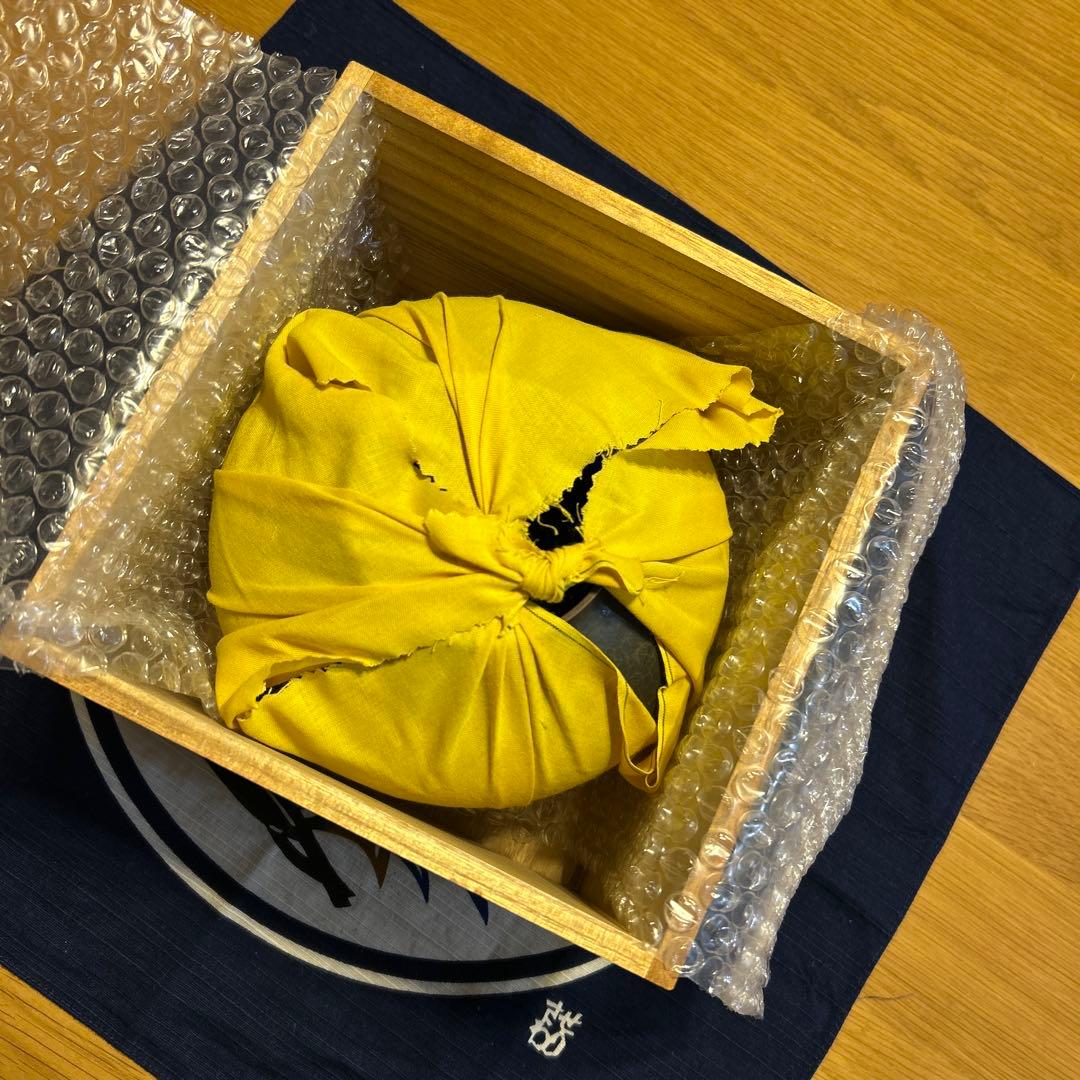 銅製花瓶 木箱付き　富貴堂