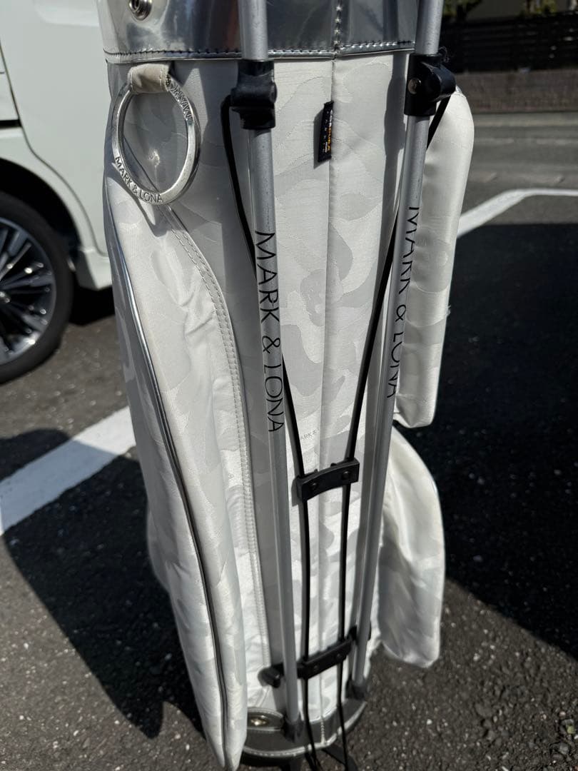 MARK & LONA シルバー カモフラ キャディバッグ ※フードカバー無し
