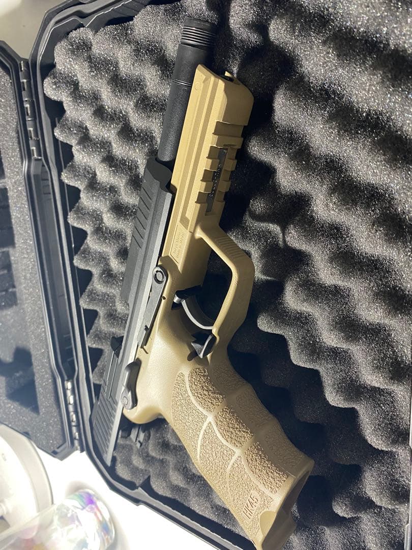 東京マルイ HK45 Tactical ガスガン　マガジン4個