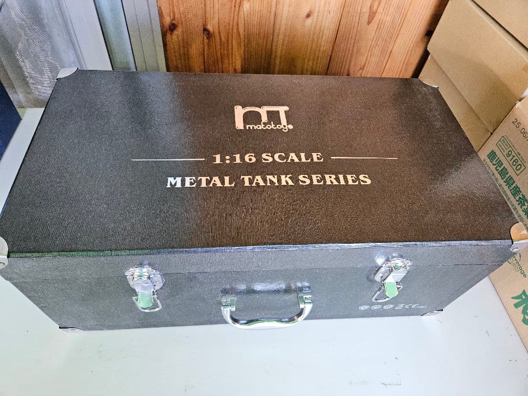 新品1/16フルメタル　タイガー 戦車 ラジコン　展示品