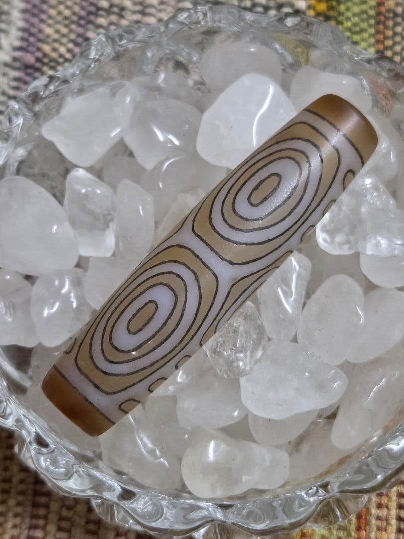 056　天珠　龍眼銀線天珠　　龍六眼　　　dzibeads！