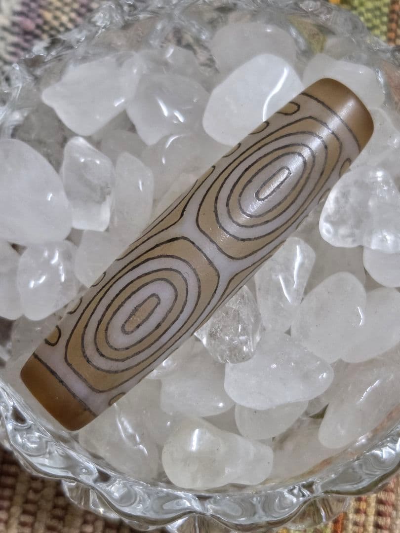 056　天珠　龍眼銀線天珠　　龍六眼　　　dzibeads！