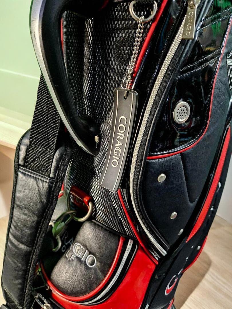 送料無料/超美品CORAGGIO GOLF キャリー付きキャディバッグ 黒/赤