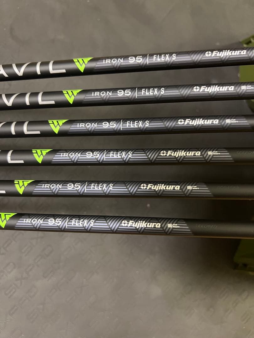 テーラーメイド　P770 P7CB コンボ　5-P TRAVIL 95S