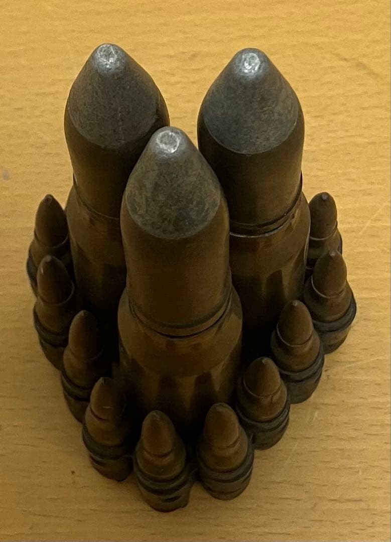 【オブジェ】弾丸レプリカ　ミニタリー　薬弾　砲弾　置物　コレクション　レトロ