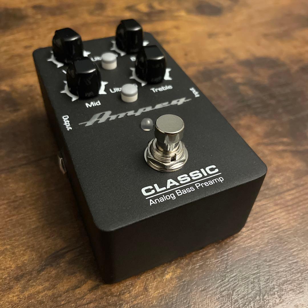 ベース Ampeg CLASSIC Analog Bass Preamp
