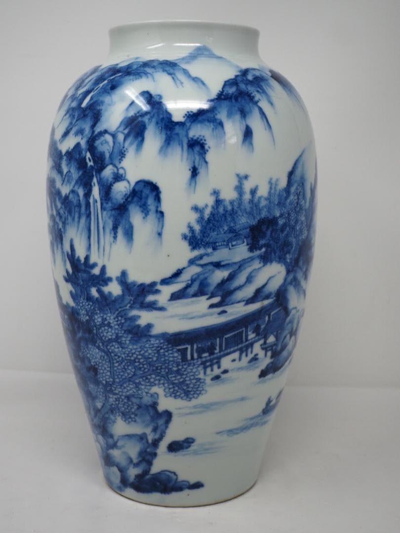有田焼　染付山水図　花瓶　かなり細かい筆づかい　-SO