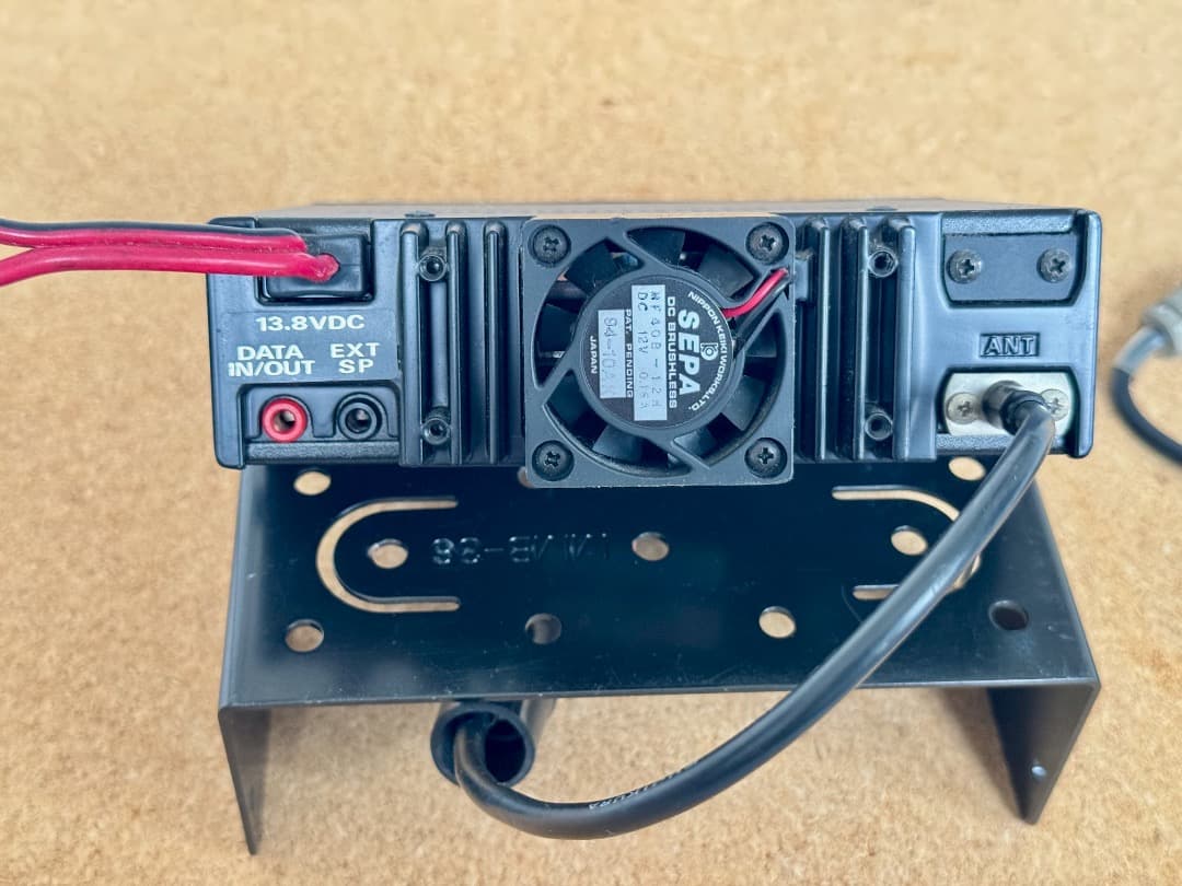 YAESU FT-4600H デュアルバンドトランシーバー50/35W 送受可