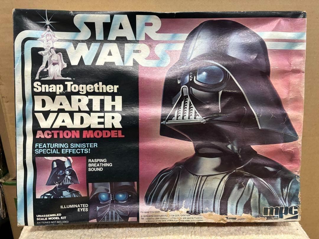 スターウォーズ　ダースベイダー　超レア品　バストプラモデル　箱ダメージ多数あり